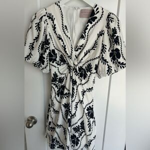 White Closet XS Fit and Flare Mini Dress Special Occasion Bubble Sleeve Vacation